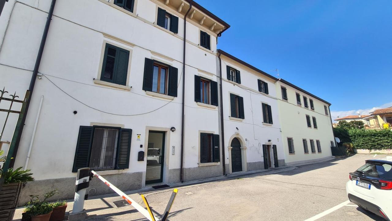 1 Bardo House Apartamento Bardolino Exterior foto